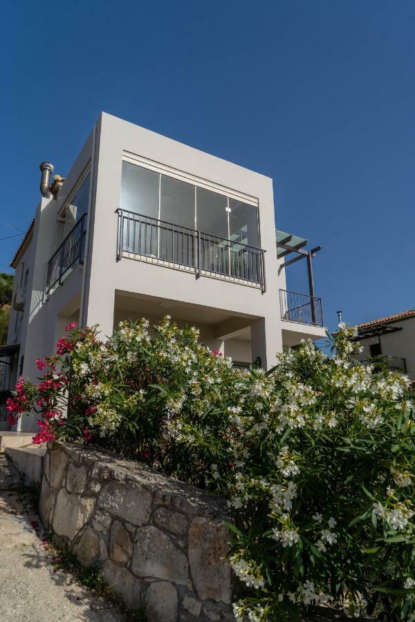 Yachara Villa キサモス エクステリア 写真